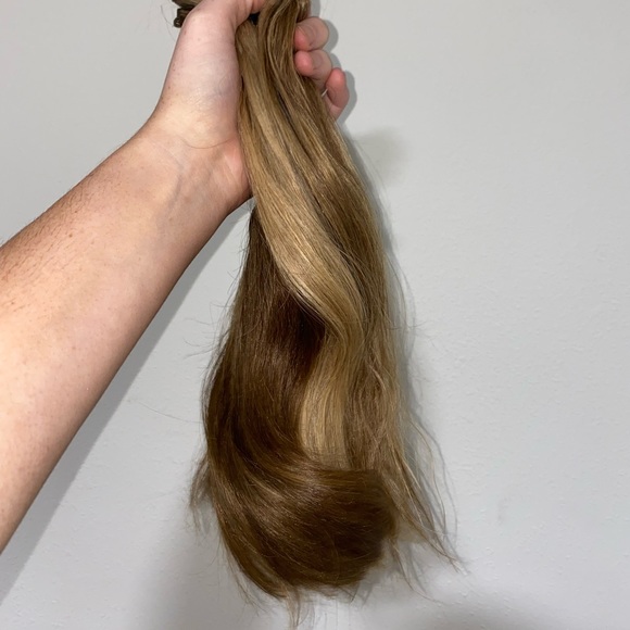 18” Handtied Extension Wefts - Picture 3 of 4